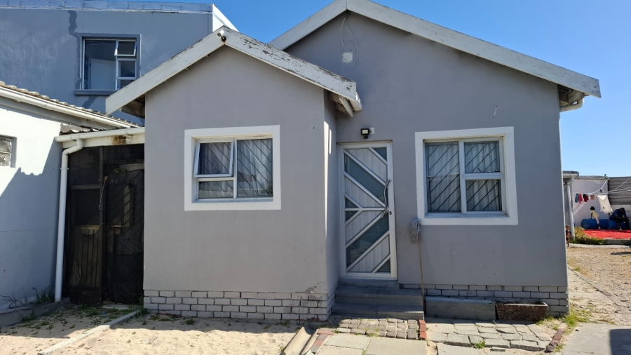 4 Bedroom Property for Sale in Westgate Western Cape